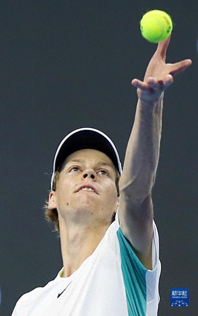 了浓厚的兴 了浓厚的兴